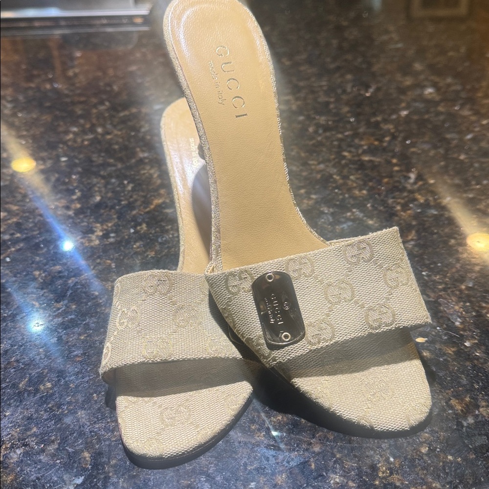 Vintage Gucci GG Canvas Mules Size 7.5